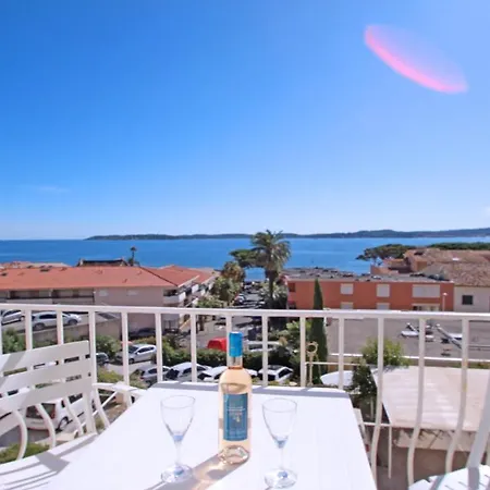 Grand Hotel *
